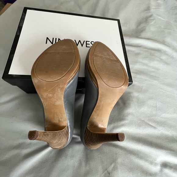 Nine West Rocha Heels - Picture 5 of 7